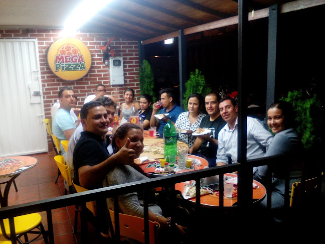 Mega Pizza - Bucaramanga
