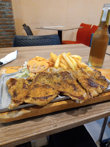 El Cuchitril Fast Food - Gastronomía y hostelería