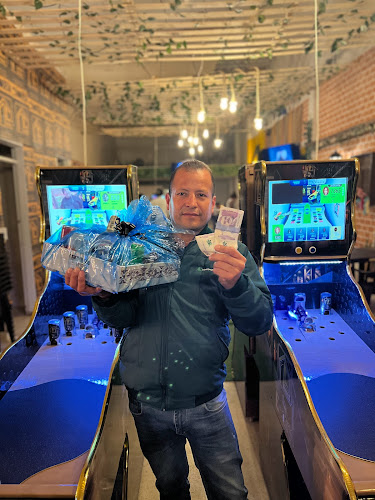 Comentarii opinii despre La Bodega Sogamoso Club Bolirana