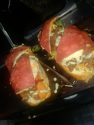 Venezula Nati Burguer - Gastronomía y hostelería