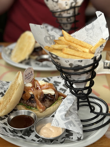Chef Burger Parque 93 - Gastronomía y hostelería