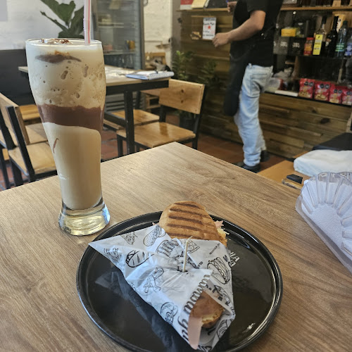 CAFÉ VILLA MOLINA SAS - Gastronomía y hostelería