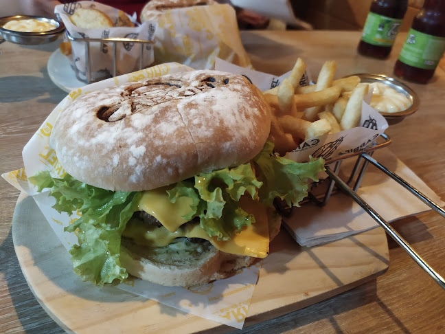 Comentarii opinii despre Burger & Grill - La Finquita