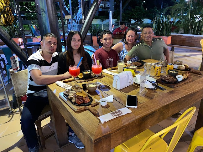 Comentarii opinii despre Simón Parrilla Norte - Restaurantes en Cali