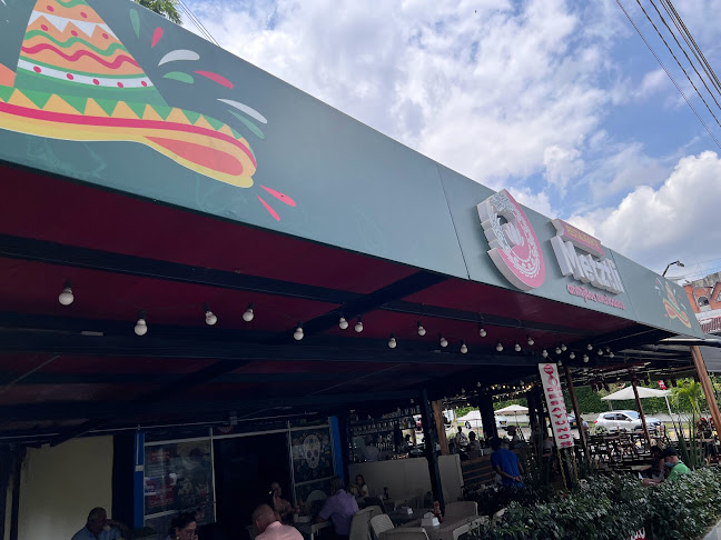 Metztli Pereira - Pereira