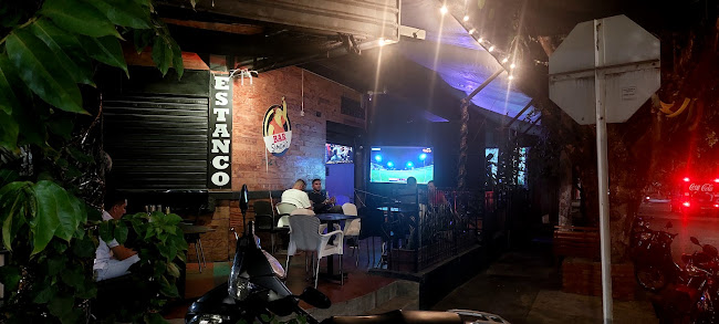 Opinii despre Estanco Bar Simon's în Neiva - Gastronomía y hostelería