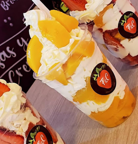 Fresas y Crema Barbosa - Gastronomía y hostelería