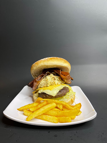 Comentarii opinii despre The Burger House