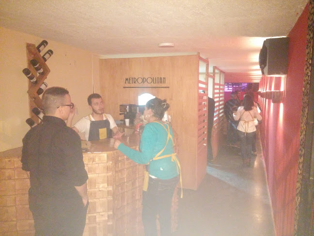 METROPOLITAN CAFÉ-RESTAURANTE - Gastronomía y hostelería