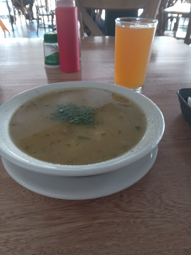 Opinii despre RESTAURANTE EL PAISA PAPA în Guadalajara de Buga - Gastronomía y hostelería