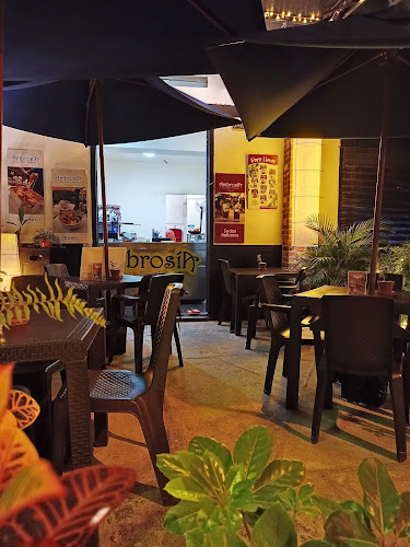 Opinii despre Restaurante Ambrosía de la Higuera - Pizzas, pastas y ensaladas în Cali - Gastronomía y hostelería