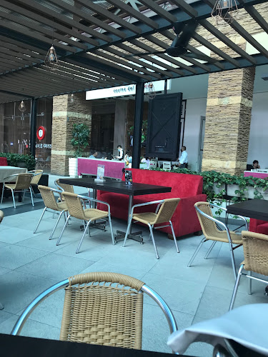 Opinii despre Tavolo Gourmet - Restaurante en Bucaramanga în Floridablanca - Gastronomía y hostelería