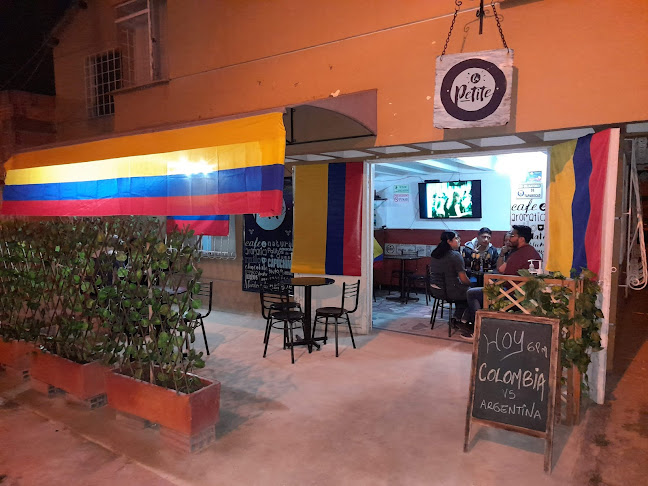 La Petite cafe-bar - Tunja