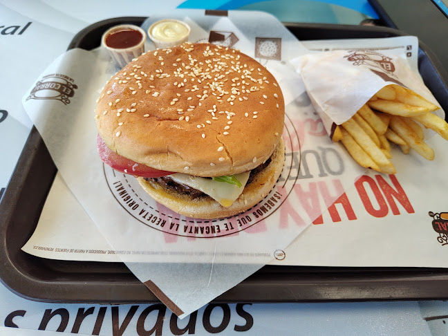 AV. UNIVERSITARIA No. 50 - 21 Lo, Cra. 1b Este #Local 267, Tunja, Boyacá