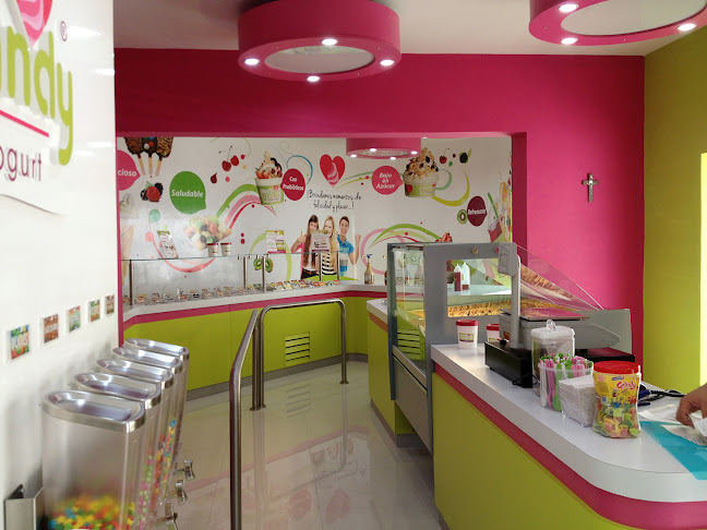 Comentarii opinii despre Yülika Granada