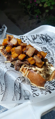 Makalufastfood - Pitalito