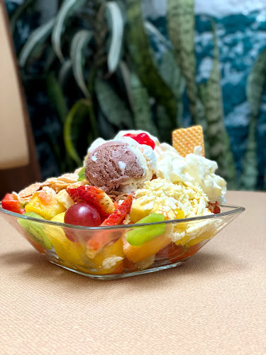 Frutas & Helados La Berraquera