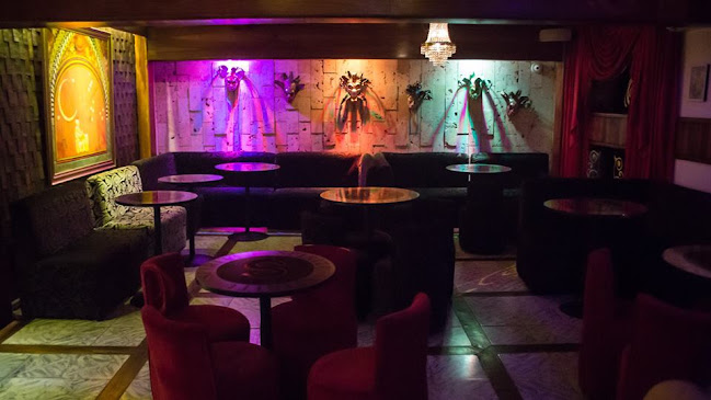 Opinii despre Spiritu Bar Cartago în Cartago - Gastronomía y hostelería