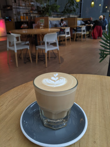 Comentarii opinii despre Azahar Café