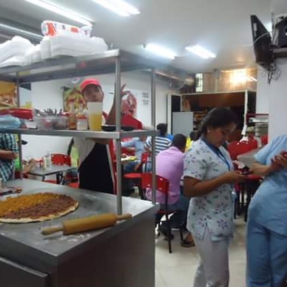 Opinii despre Hamburguesa y Pizzas el Grito în Bucaramanga - Gastronomía y hostelería