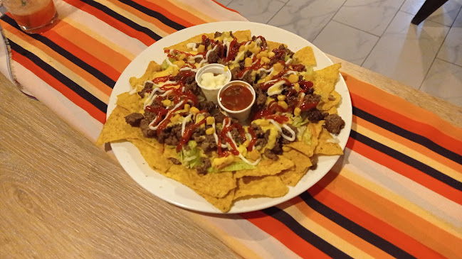 Opinii despre El punto Restaurante,café,bar în Puerto Tejada - Gastronomía y hostelería