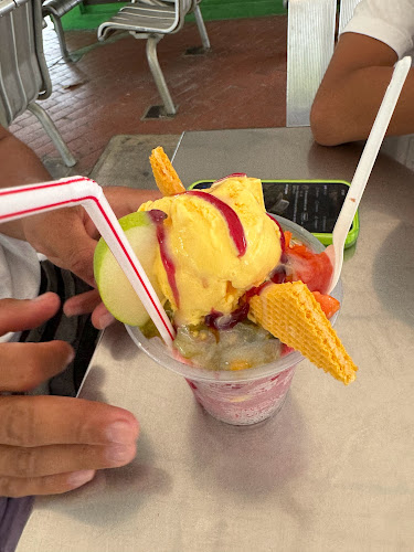 Bulevar Negocios Venta De Salpicon Frutas. Oriilas Rio Tulua. - Tuluá