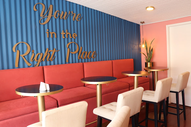 Café rosé, Cl. 118 #5-09, Bogotá