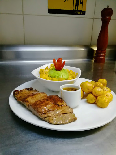 Comentarii opinii despre Beer Villavicencio c.c. Primavera Urbana