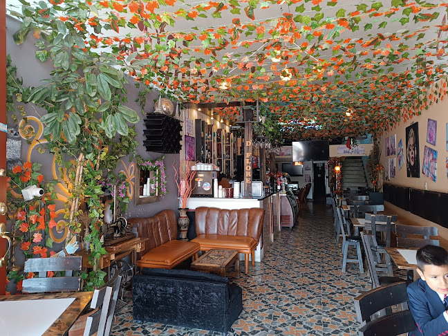 Cafe Bar D'Floré