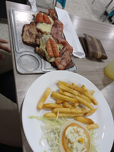 Dejavu Fast Food - Gastronomía y hostelería