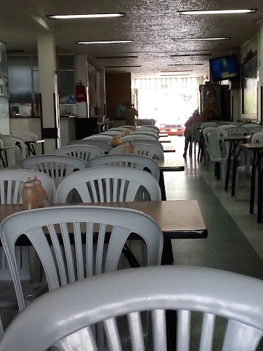 Opinii despre Leña Seca Asadero în Tunja - Gastronomía y hostelería