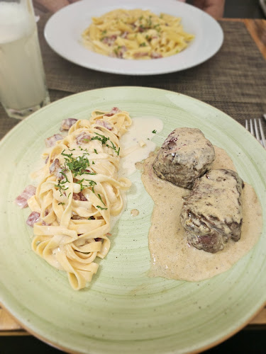 Comentarii opinii despre Tortelli Peñón