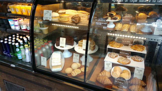 Cra. 11 #94A-34, Chapinero, Bogotá, Cundinamarca