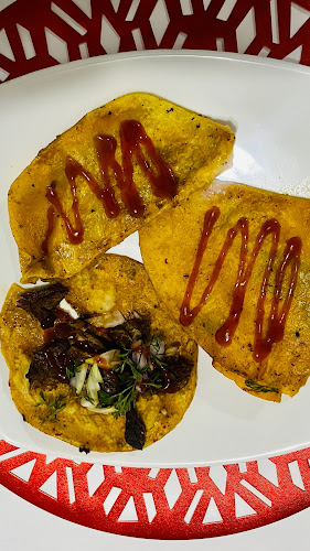 Mera Taqueria - Gastronomía y hostelería