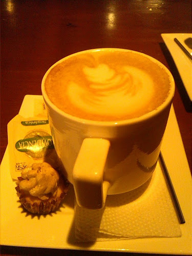 Opinii despre London Coffee Cafe Pamplona în Pamplona - Gastronomía y hostelería