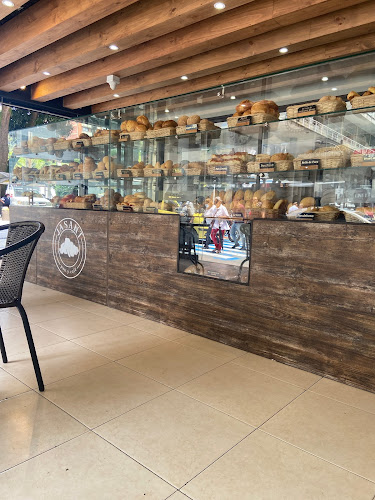 Jasant - Pan y Cafe - Pereira