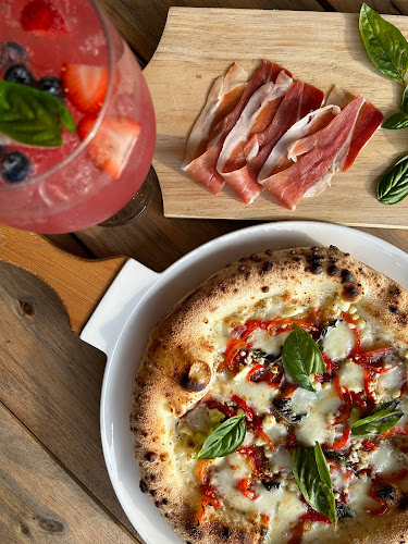 Opinii despre Basílico pizza italiana în Armenia - Gastronomía y hostelería