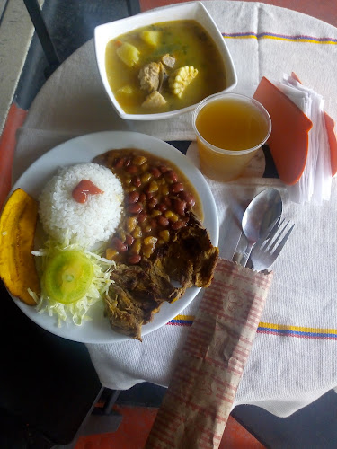 SAN POLLO R - Gastronomía y hostelería