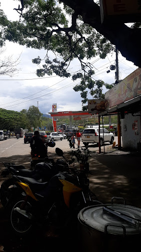 Opinii despre La casa del tamal în Garzón - Gastronomía y hostelería