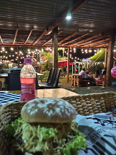 Comentarii opinii despre PIKNIC PARRILLA BAR