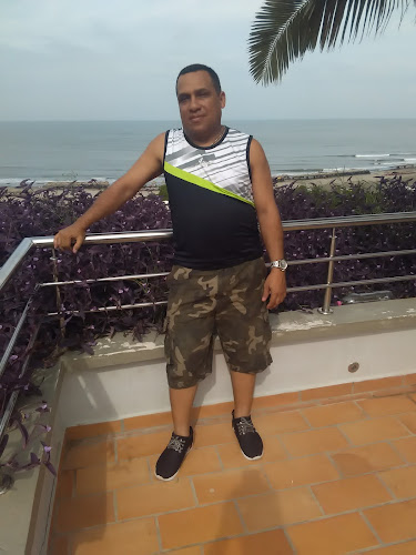 Comentarii opinii despre Estanco Y Estadero El Almendrito