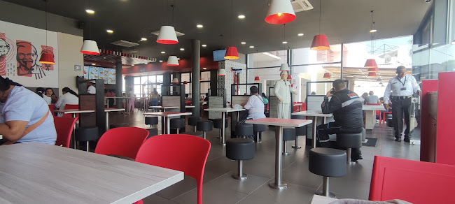 KFC El León Girardot