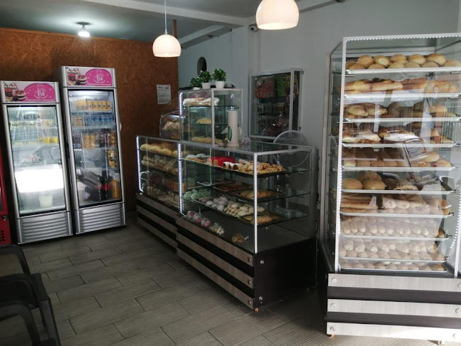 Opinii despre Pasteleria RICH în Santa Marta - Gastronomía y hostelería