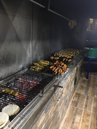 Opinii despre La Esquina del chorizo în Armenia - Gastronomía y hostelería