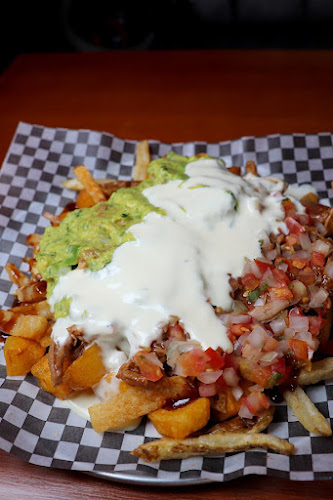 Guayacanes, Cra. 5 Nte. #20 - 01, Cartago, Valle del Cauca