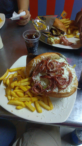 Comentarii opinii despre homero burger