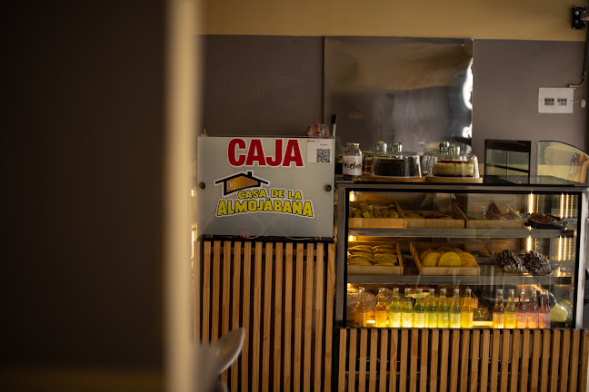 Opinii despre Casa de la Almojabana Plaza Bolívar în Ibagué - Gastronomía y hostelería