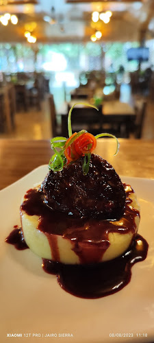 CARNÍVOROS RESTAURANTE GRILL - Gastronomía y hostelería