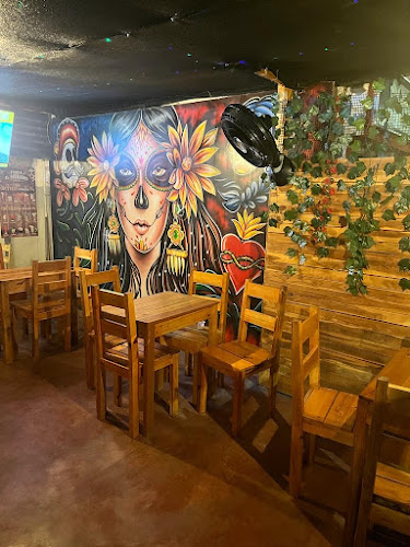 EL DESMADRE BAR - Gastronomía y hostelería