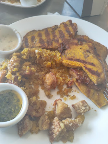 Opinii despre Las Migas del Alto în Girardot - Gastronomía y hostelería